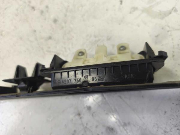 POIGNEE DE HAYON MERCEDES E CLASSE COUPE/CABRIO A/C207 2009-2016 - Vue 3